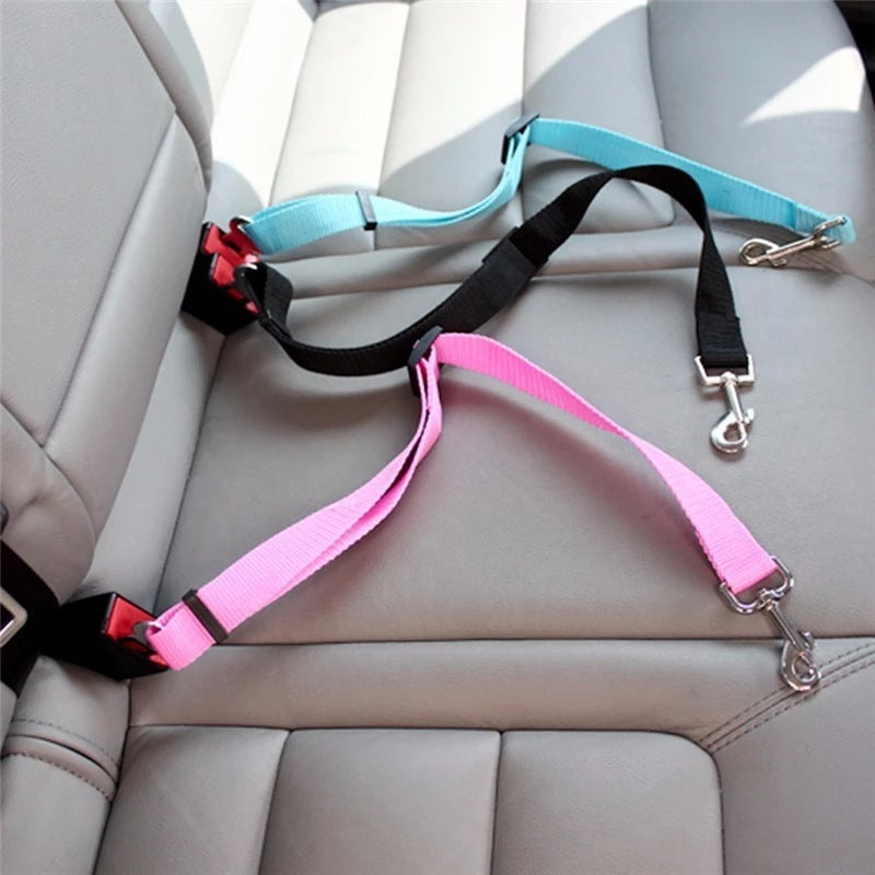 Cinturón de Seguridad Ajustable para Perros y Gatos - Arnés de Viaje para Coche